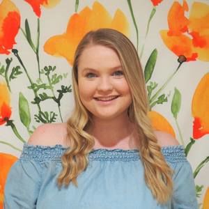 Meet your Posher, Lydia